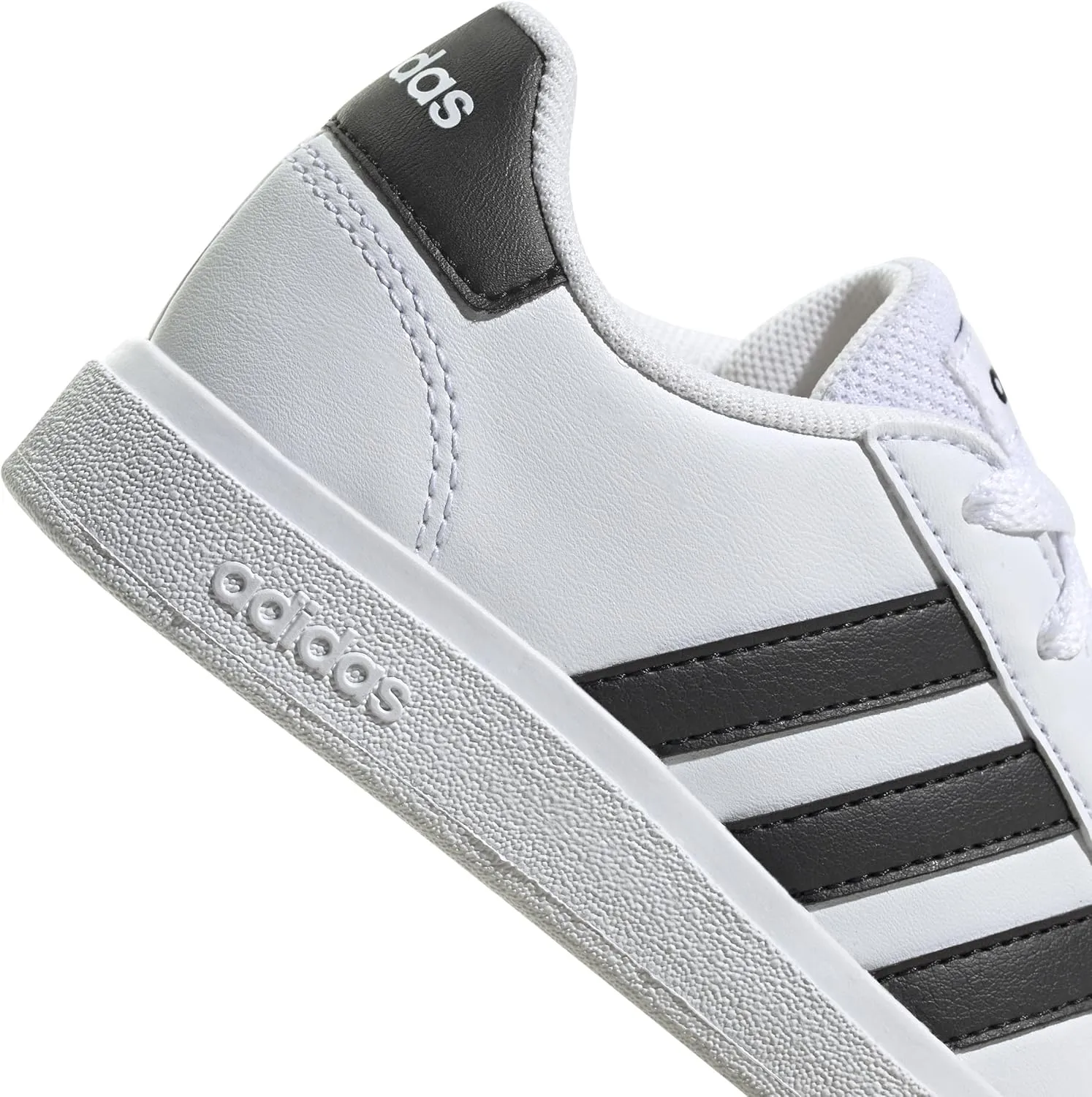 adidas Unisex-Child Grand Court 2.0 Sneaker