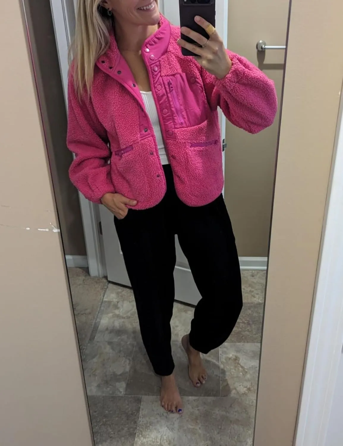 AMEBELLE Women's Cropped Fuzzy Fleece Jacket Lightweight Lined Winter Casual Warm Sherpa Jacket Coat Outerwear with Pockets