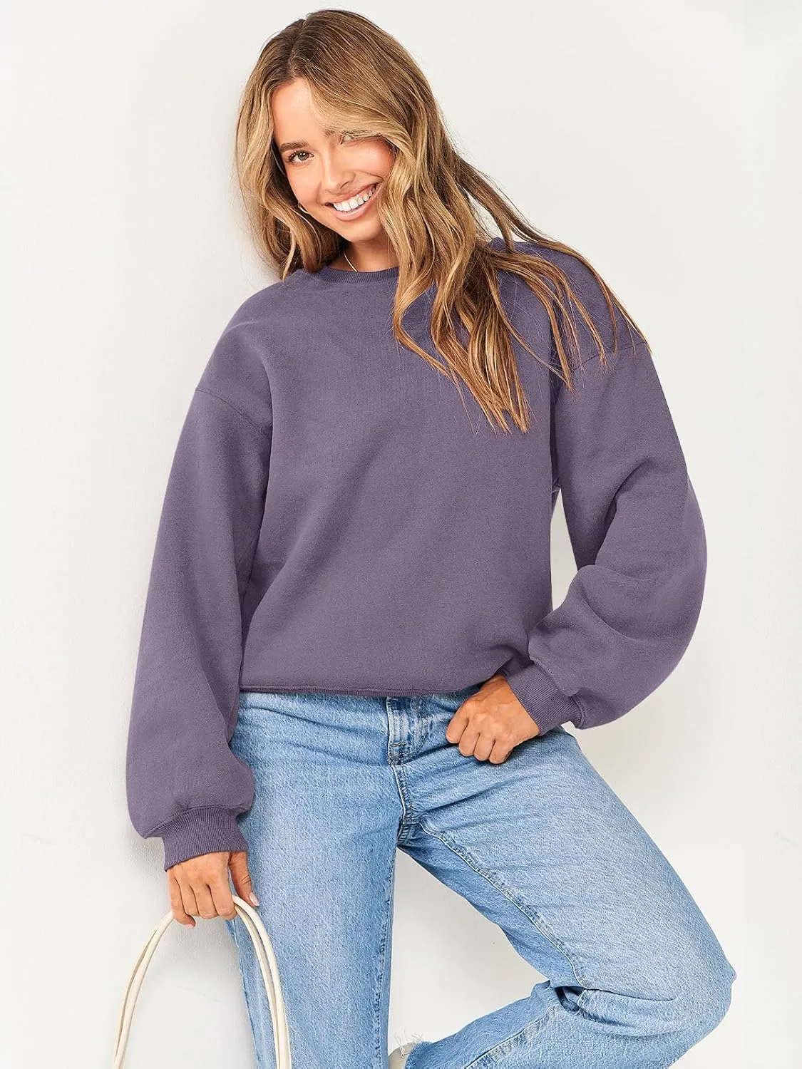 ANRABESS Women's Sweatshirts Crewneck Fleece Oversized Pullover Hoodies Cute Shirts Tops Teen Girls Preppy Clothes 2025