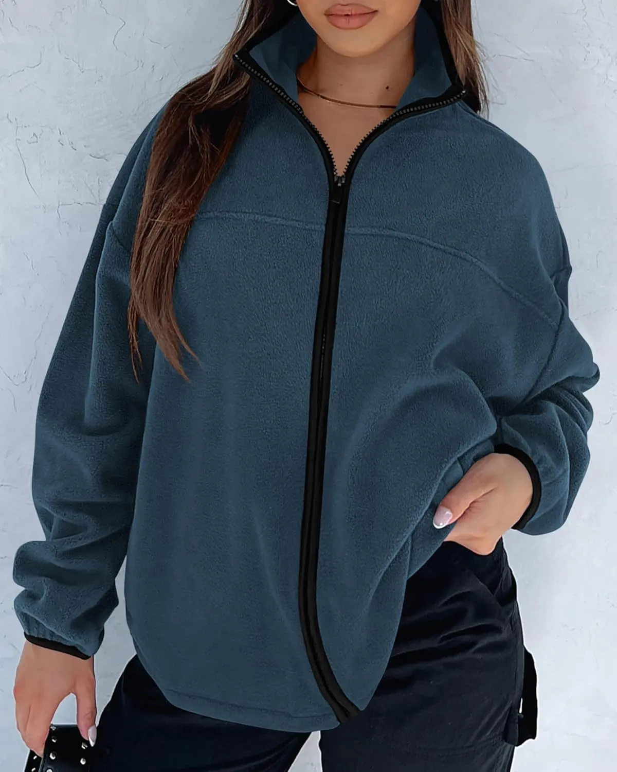 BTFBM Women's Zip Up Fleece Jackets Stand Collar 2024 Fall Winter Outerwear Casual Fuzzy Coats with Pockets