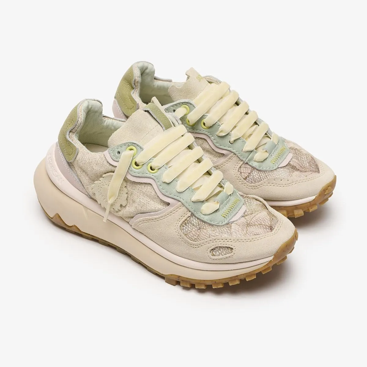 Chacrona Metta Lino Whitewisp - Casual Sneakers for Men & Women - Comfortable & Durable Leather and Linen Sneakers