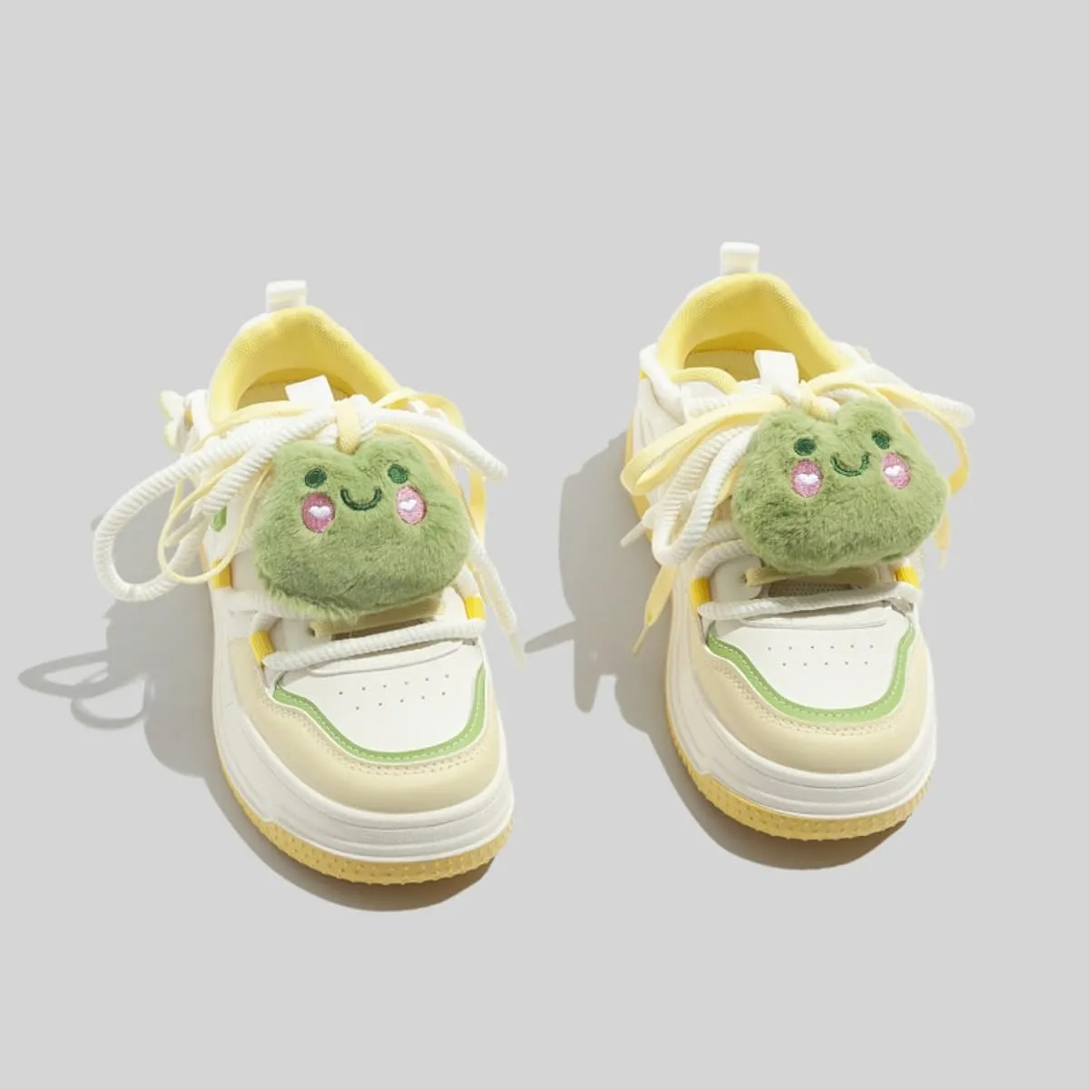 Cute Y2K Chunky Sneakers for Student Girls Everyday Style Animal Themed Shoes with Soft Sole and Frog Charm