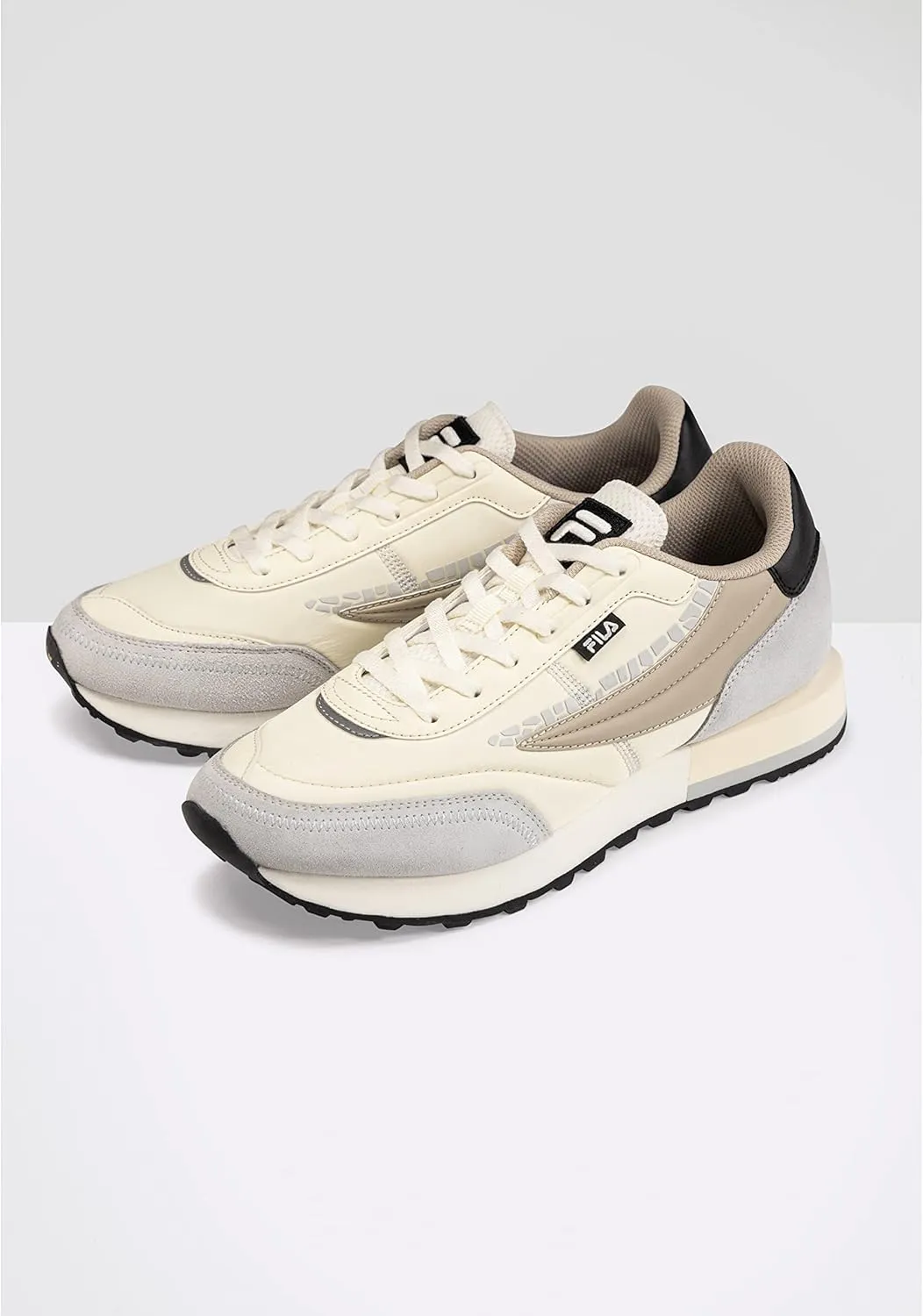 Fila Men's Low-Top Sneakers