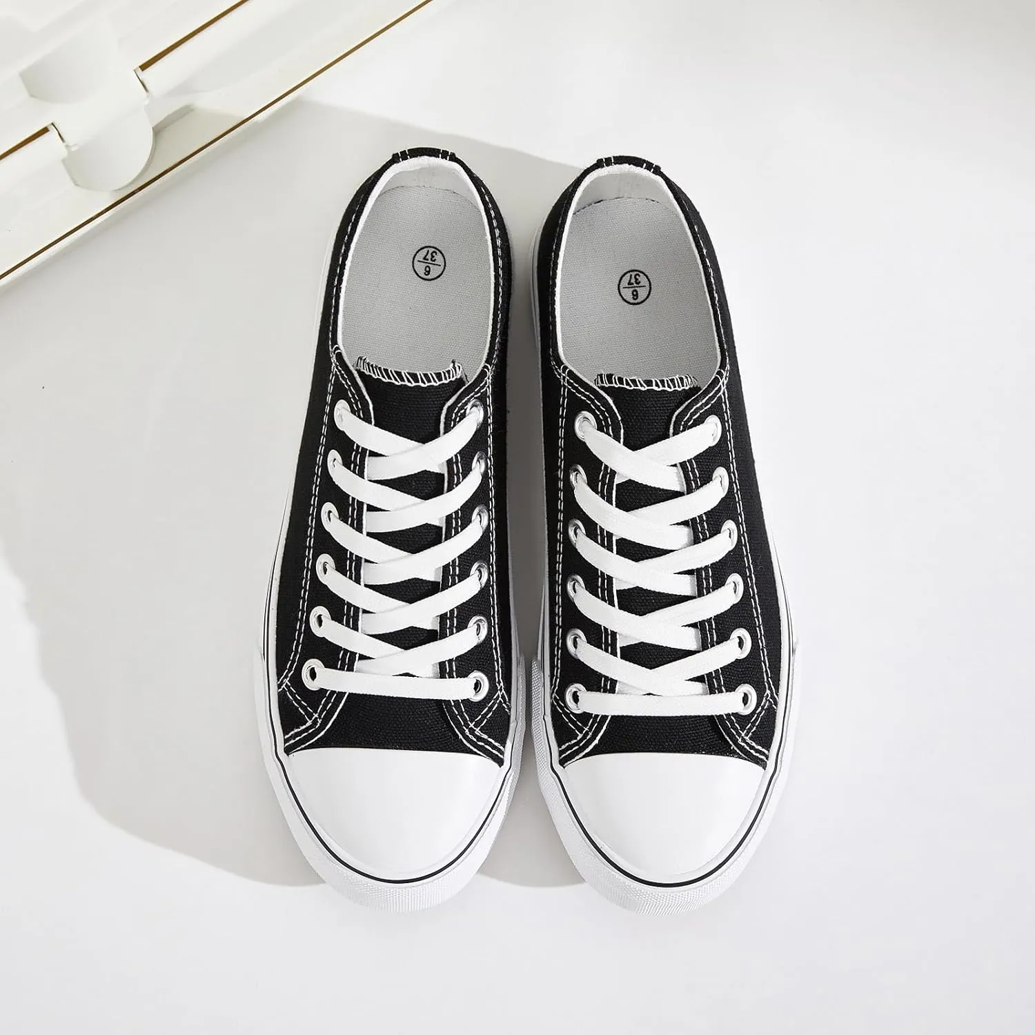 FRACORA Womens White Canvas Sneakers Low Top Lace Up Canvas Shoes Fashion Comfortable