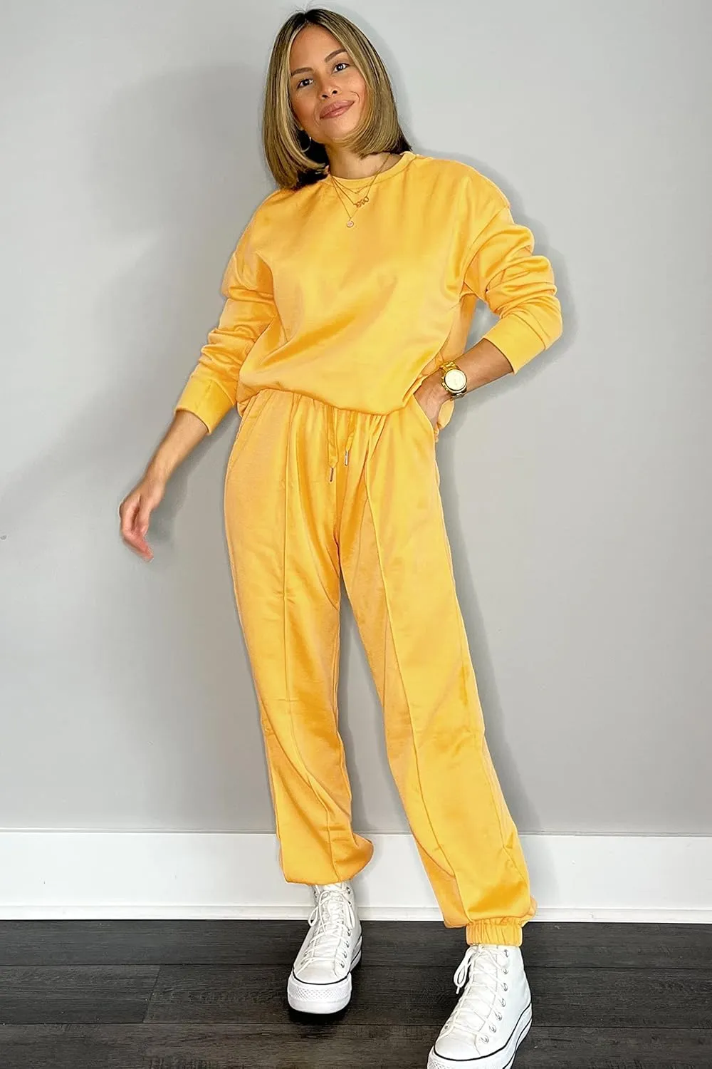 HOTOUCH Fleece Sweatsuit 2 Piece Outfit Winter Sherpa Lined Tracksuit Warm Up Suits Thick Sweatshirt and Sweatpants Sets
