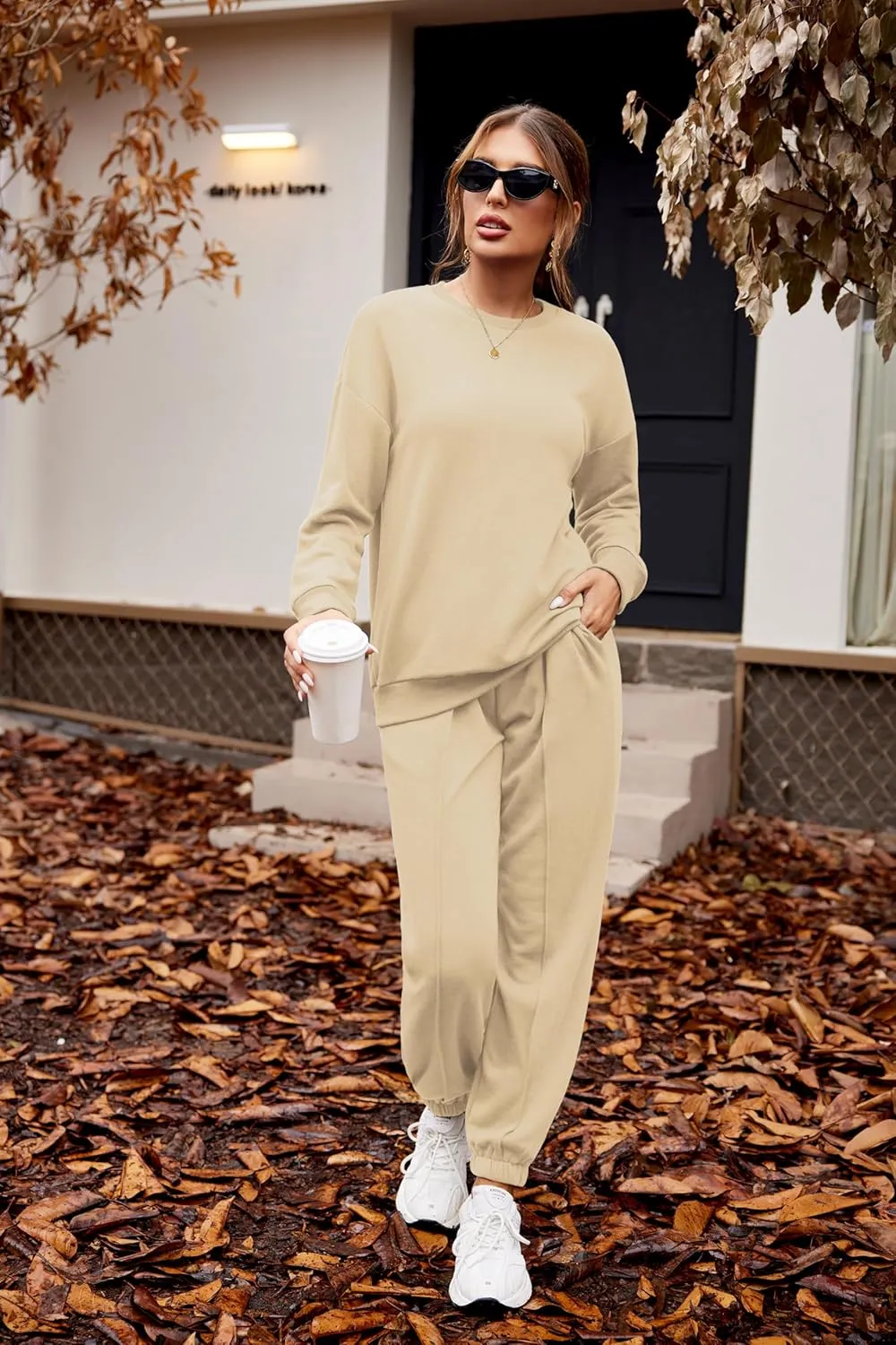 HOTOUCH Fleece Sweatsuit 2 Piece Outfit Winter Sherpa Lined Tracksuit Warm Up Suits Thick Sweatshirt and Sweatpants Sets