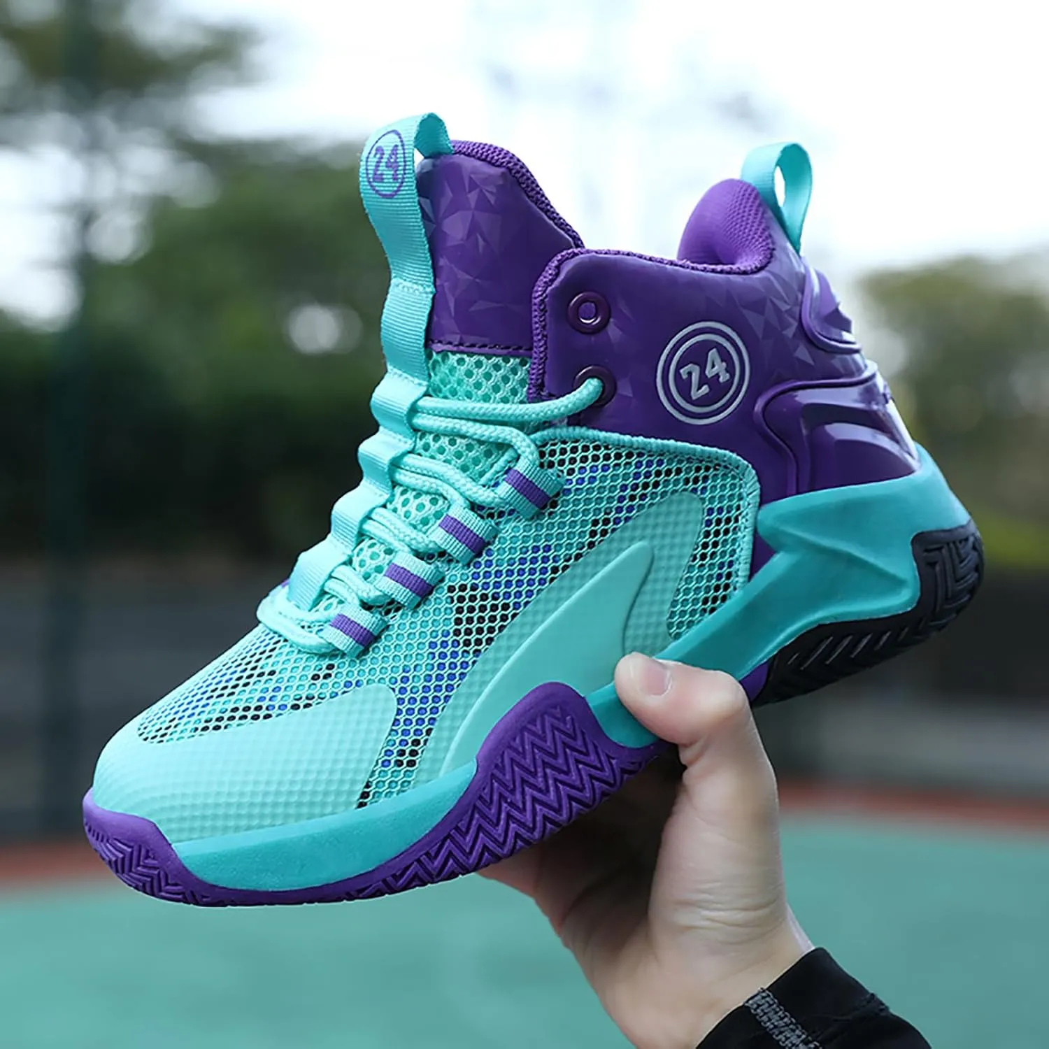 Kids Basketball Shoes Boys Cushion Sneakers Non-Slip Outdoor Sports Shoes Comfortable Girls Lightweight Breathable Walking Running Shoes Tennis Sneakers