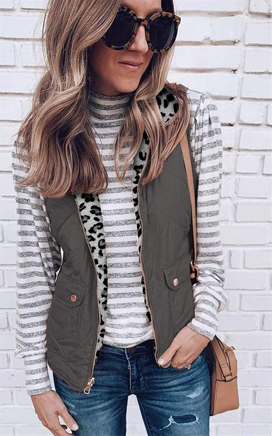 LAMISSCHE Womens Fuzzy Fleece Lined Vest Reversible Sherpa Zip Up Jacket Warm Quilted Lightweight Pocket Outwear