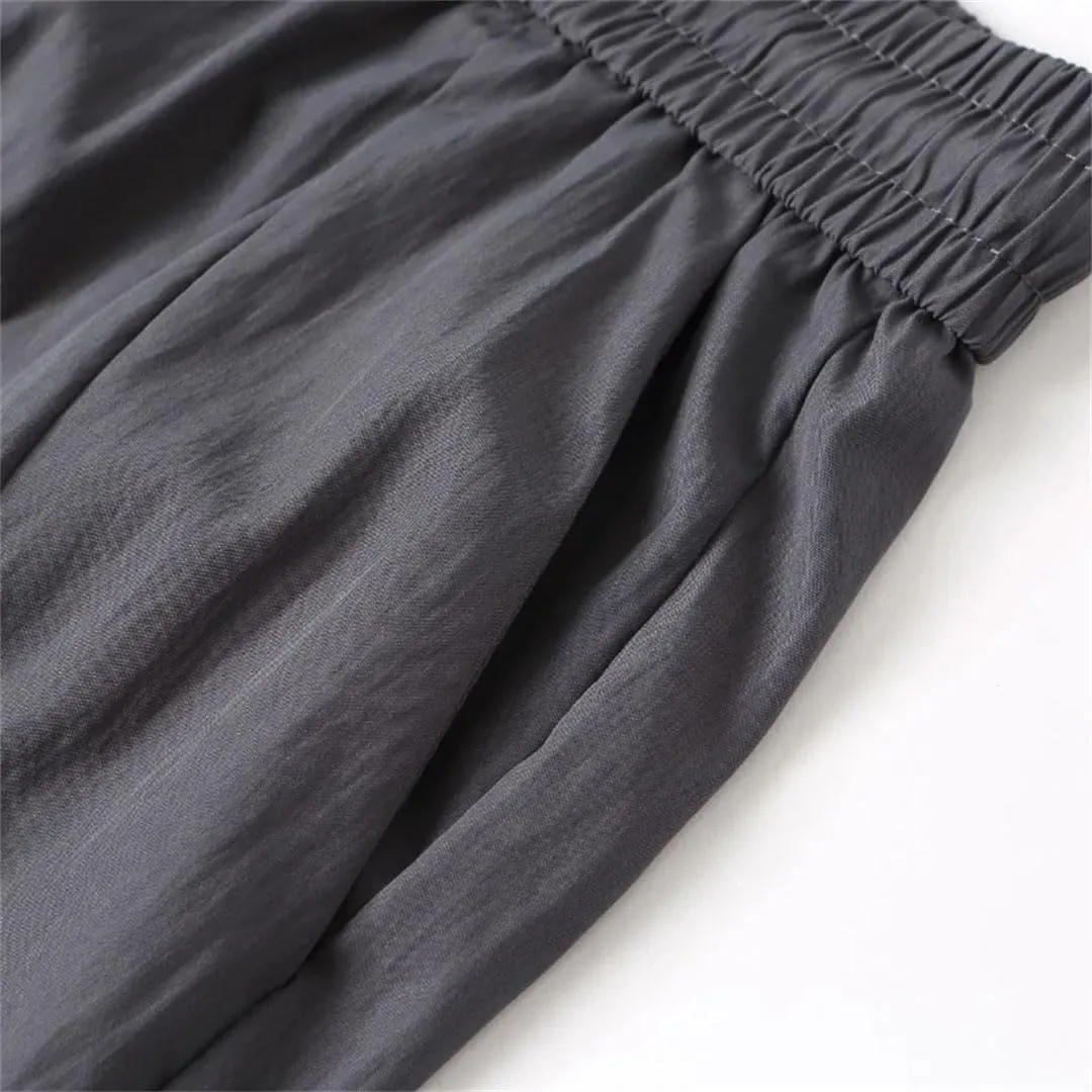Men's Preppy Style Casual Trousers Elastic High Waist with Pockets Cropped Loose Fit Cargo Pants