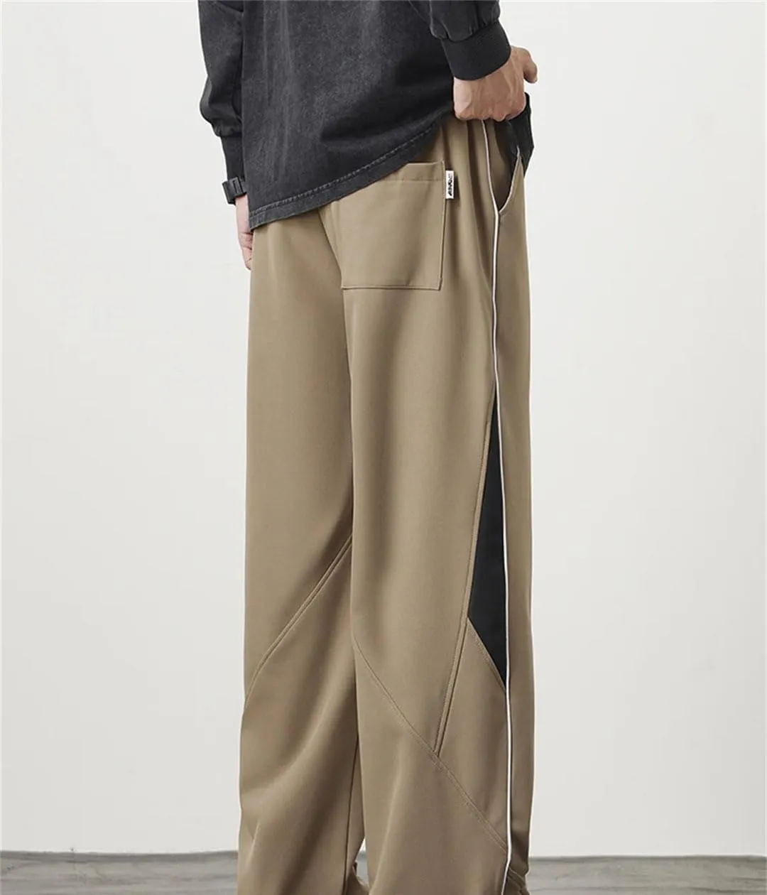 Men's Wide Leg Striped Track Pants Drawstring Waist Loose Fit Straight Leg Sportswear Trousers