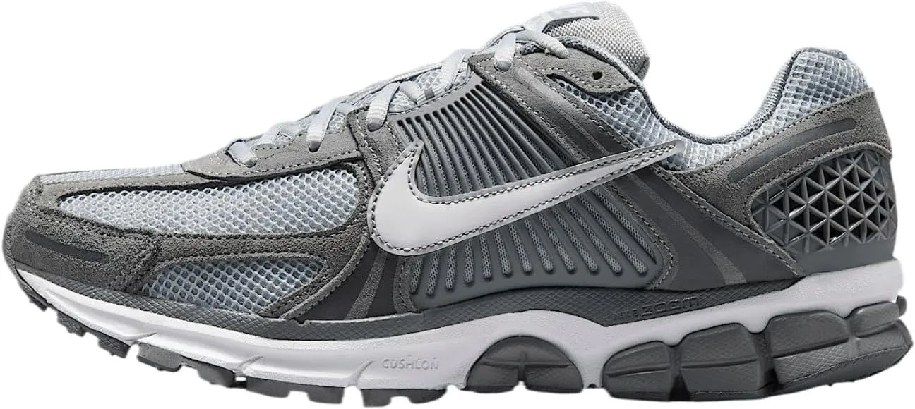 NIKE Men's Low-Top Sneakers