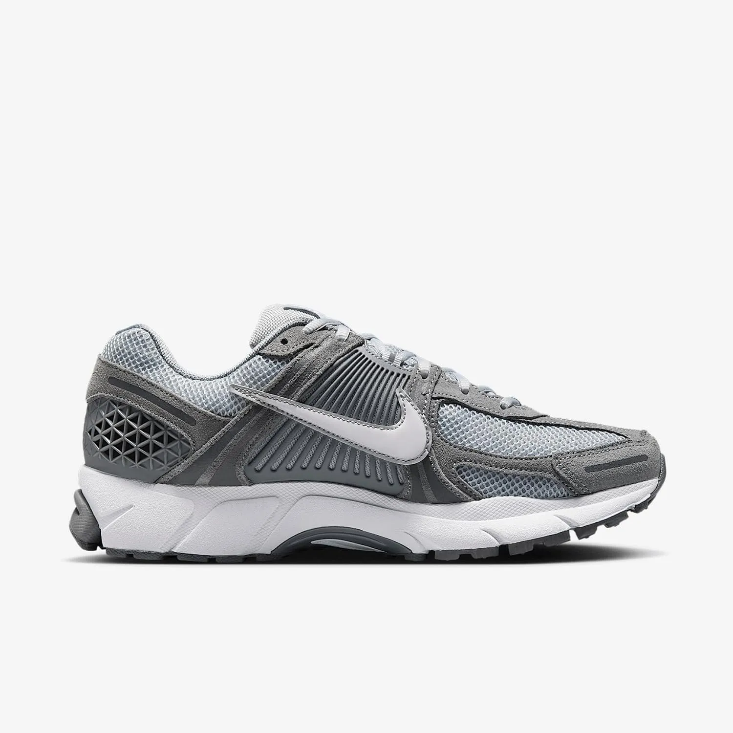 NIKE Men's Low-Top Sneakers