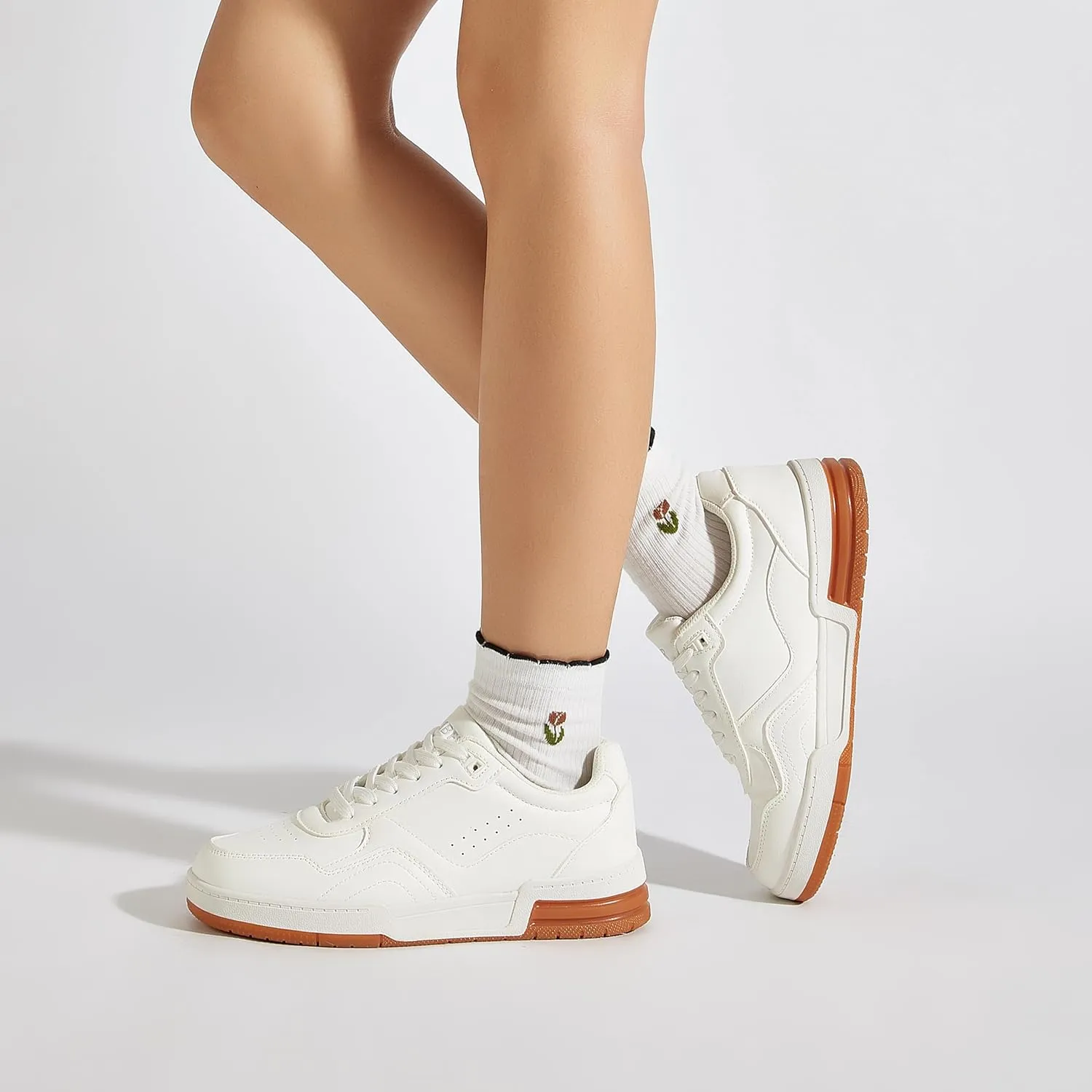 Niluber Women's Fashion Low Top Sneakers - White PU Leather Tennis Shoes-Lace Up Comfortable Casual Waking Shoes