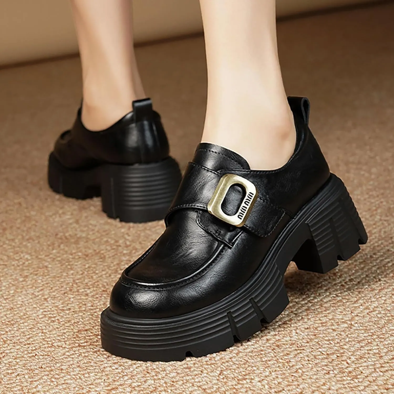 Round Toe Women's College Style Chunky Platform Oxford Shoes， Slip-on Casual Female Sneakers Clogs Platform Oxfords with Fur Metal Chain
