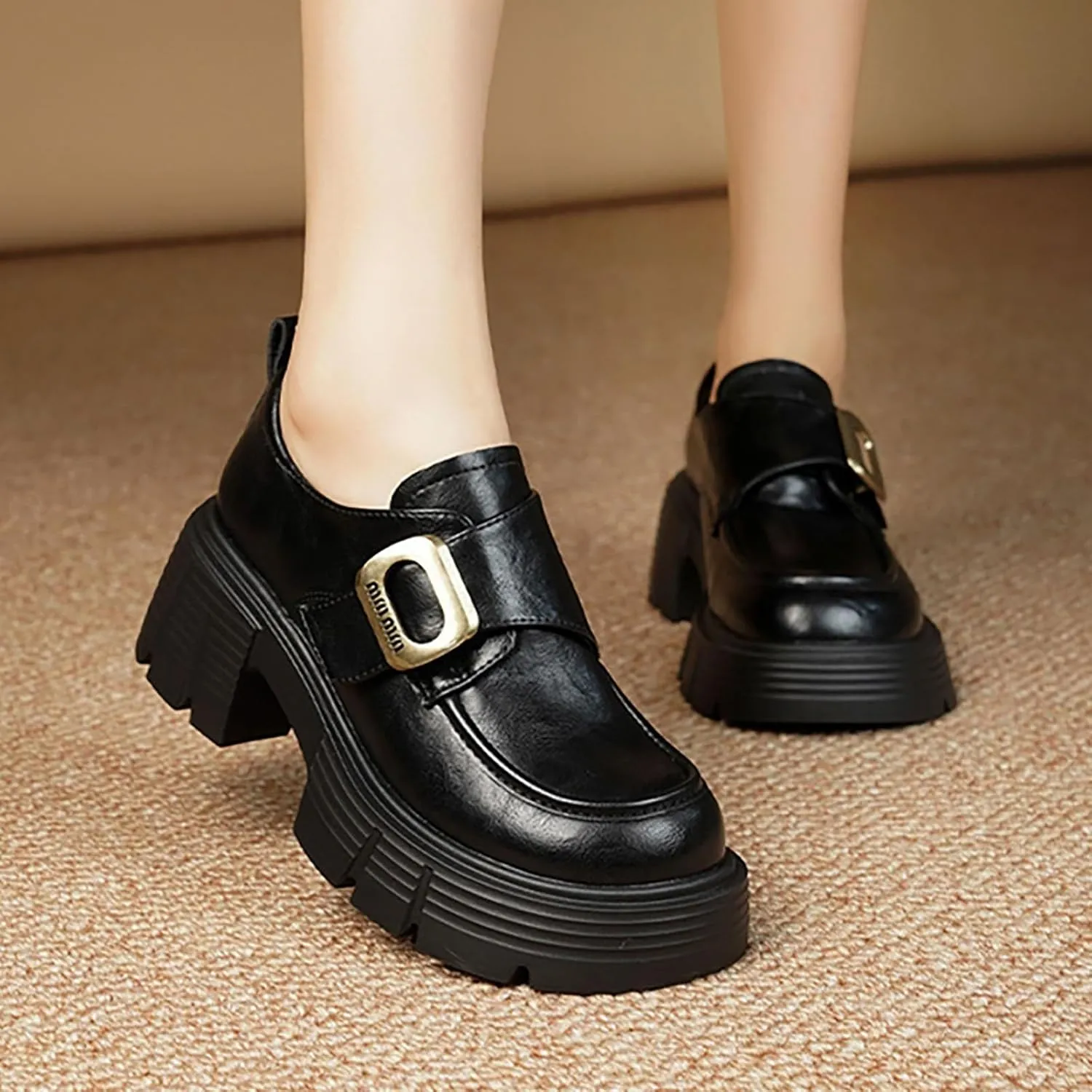 Round Toe Women's College Style Chunky Platform Oxford Shoes， Slip-on Casual Female Sneakers Clogs Platform Oxfords with Fur Metal Chain