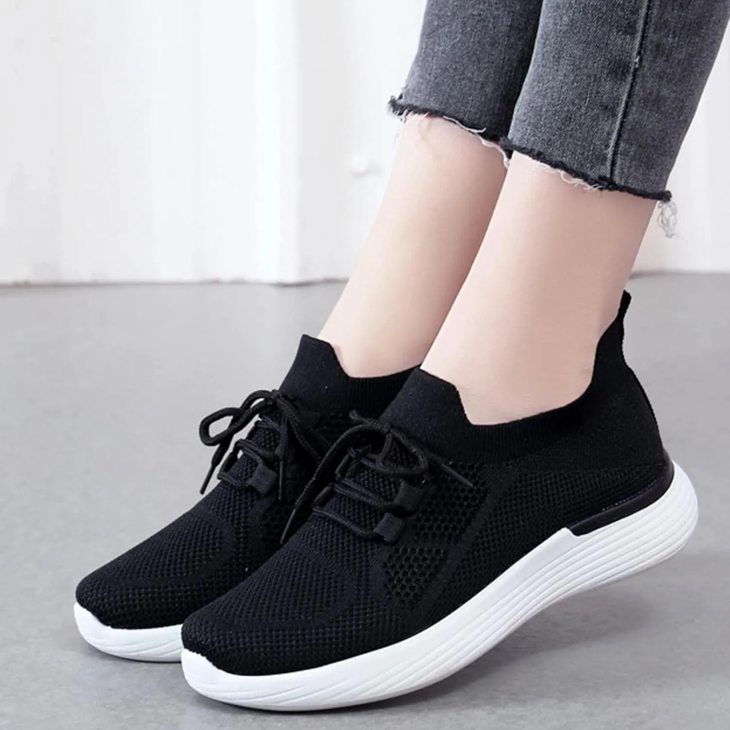 Women Comfortable Slip On Shoes Casual Walking Sneakers Lightweight Canvas Flats Non Slip Breathable Loafers
