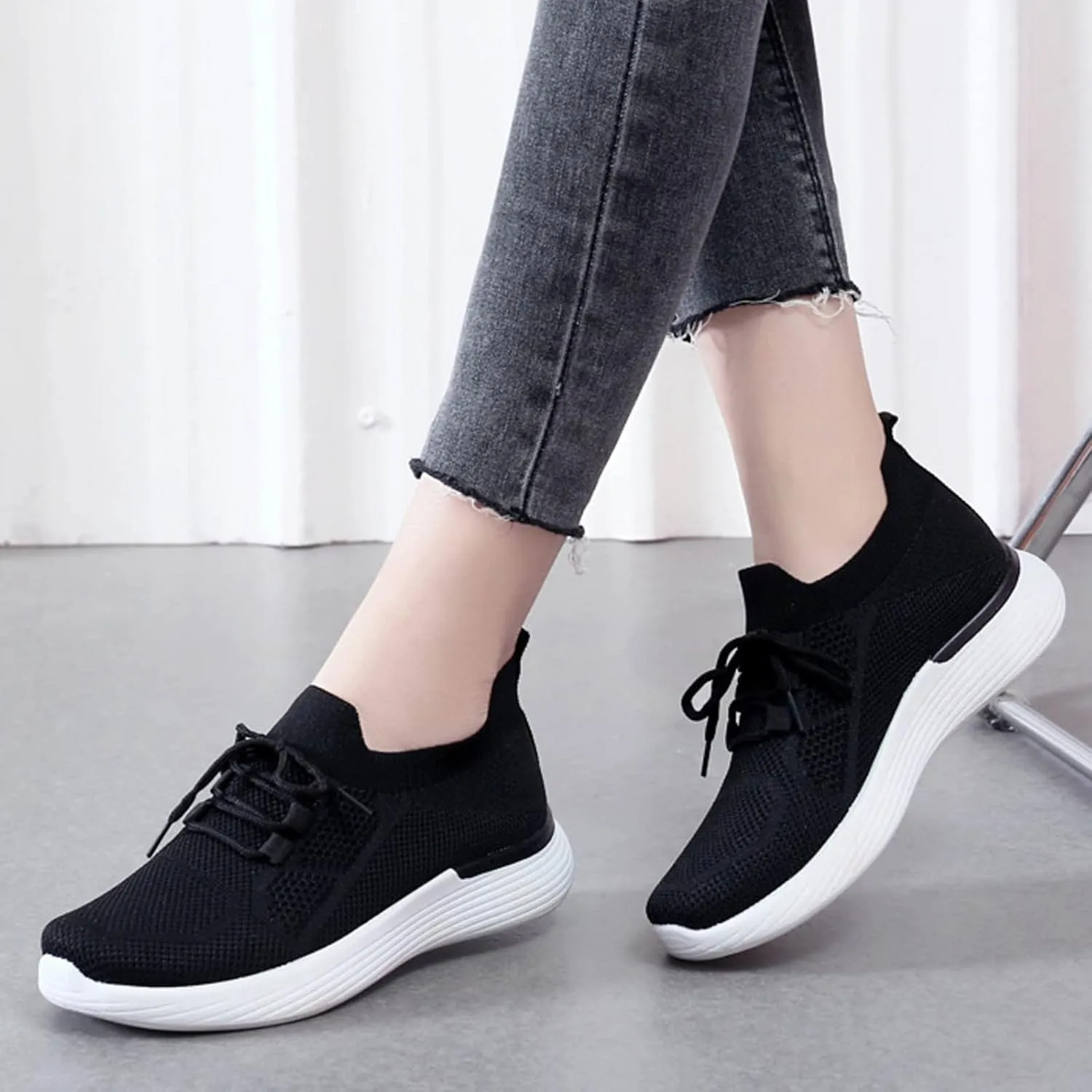 Women Comfortable Slip On Shoes Casual Walking Sneakers Lightweight Canvas Flats Non Slip Breathable Loafers