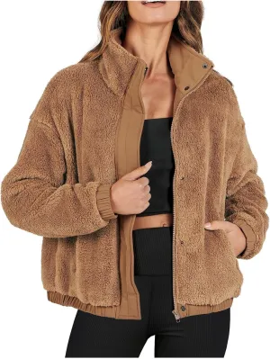 Womens Fleece Jacket 2024 Winter Fashionable Coat Long Sleeve with Full Zipper and Pocket Teddy Coats