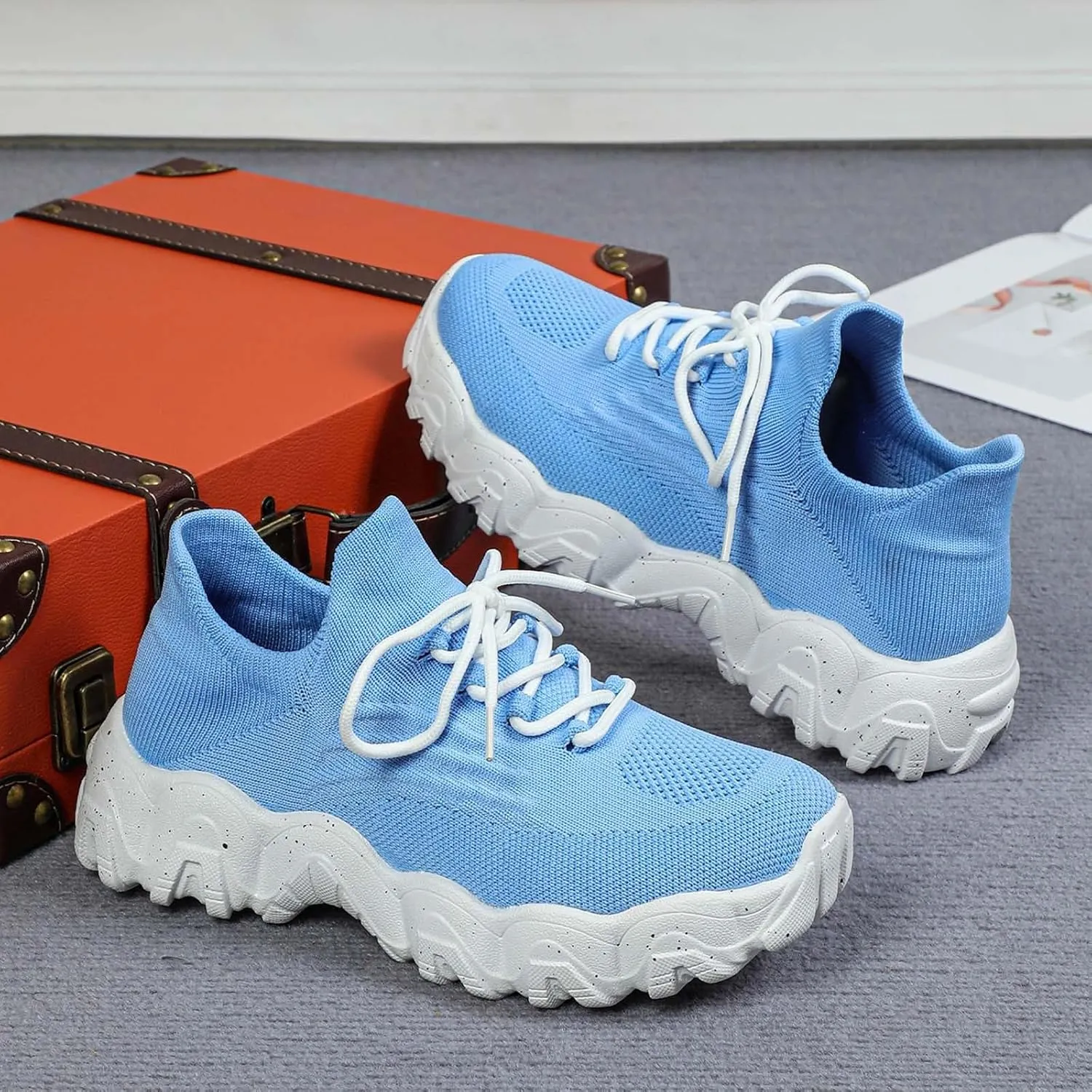 Women's Mesh Lace Lightweight Low-Cut Sneakers, Casual Tennis Shoes, Non Slip, Fashionable Comfortable and