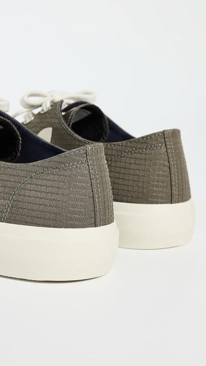 Women's Wata II Low Sneakers