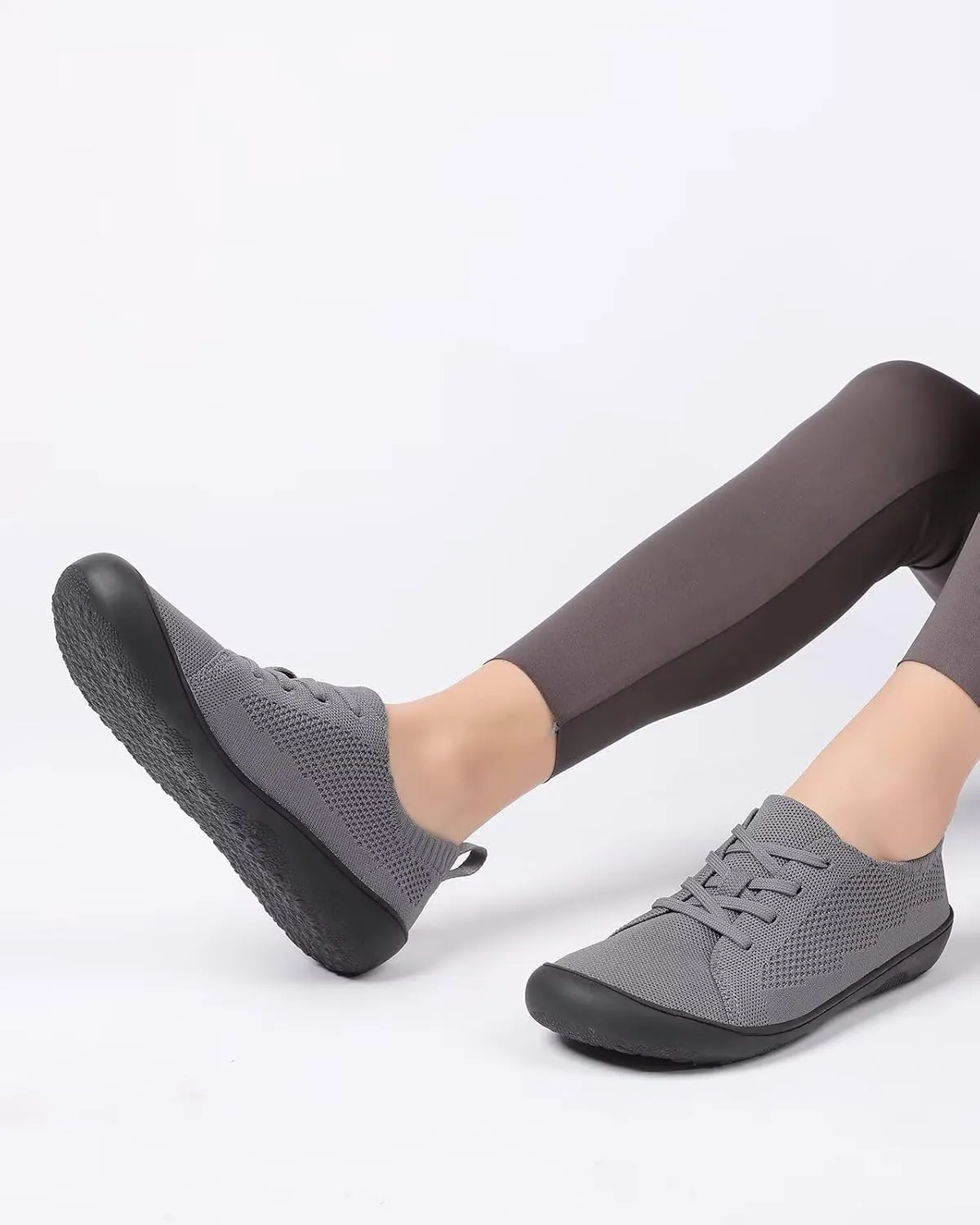Women's Wide Toe Minimalist Barefoot Walking Shoes Comfort Low Top Knit Lace-up Sneakers Casual Outdoor Tennis Shoes