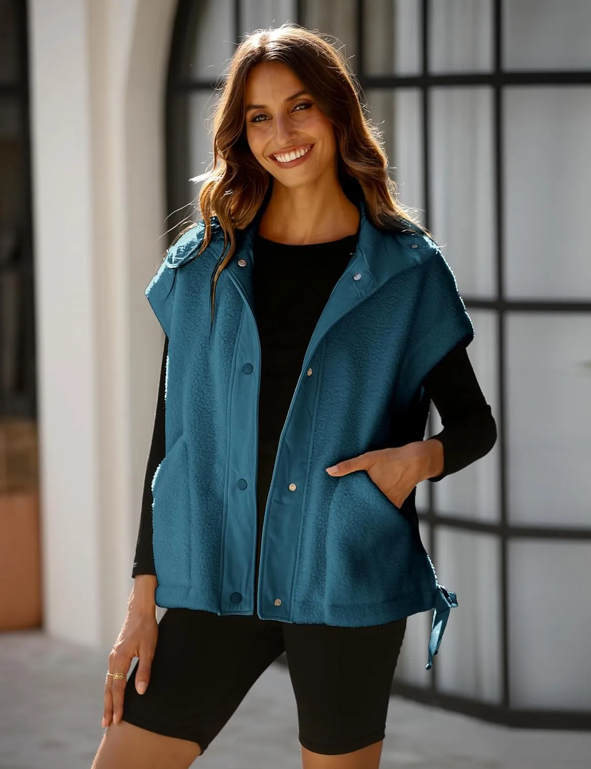 Yeokou Women's Fleece Vest Casual Sleeveless Button Down Winter Warm Sherpa Jacket with Pockets