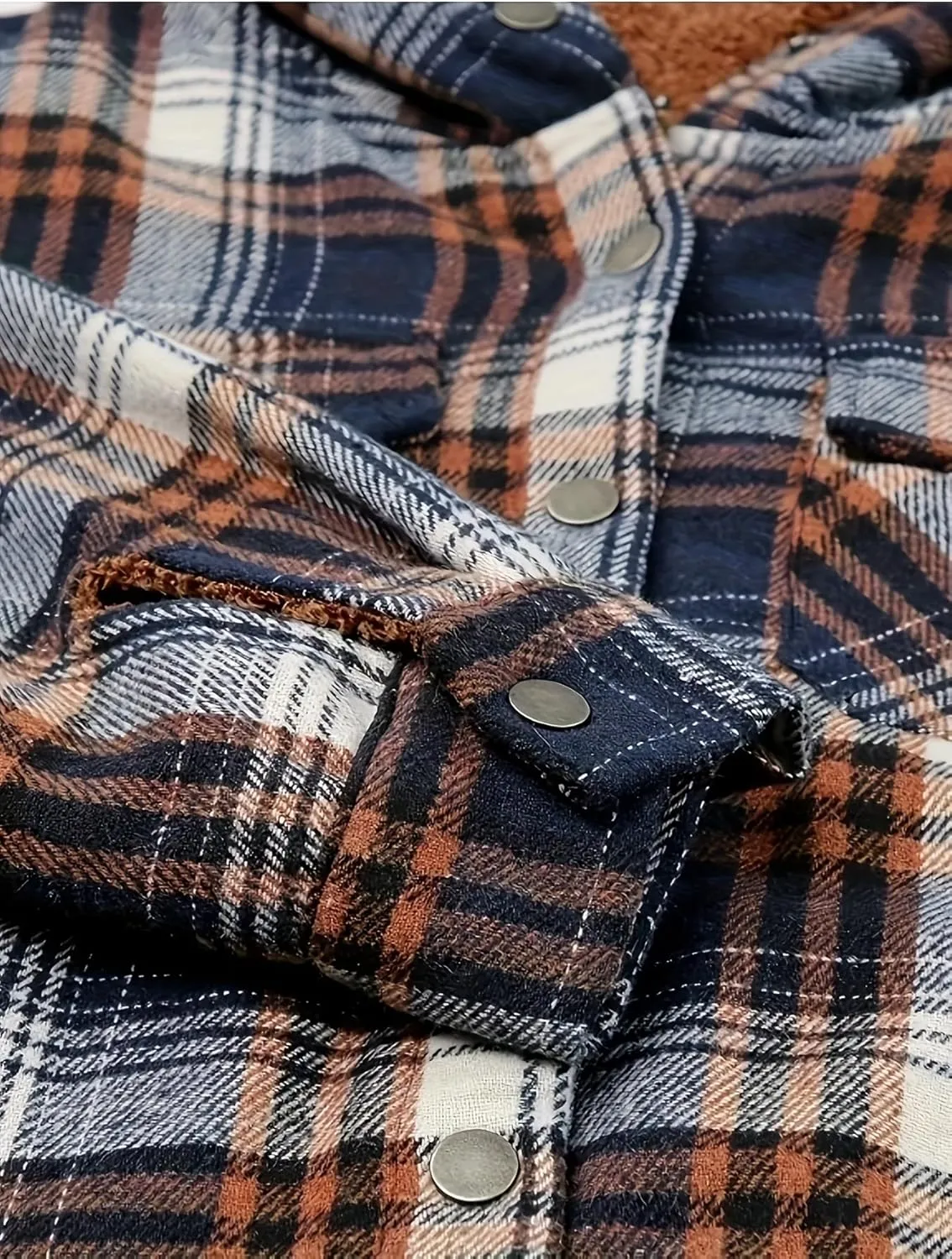 Zeagoo Womens Plaid Shacket Jacket Long Sleeve Button Down Fleece Hooded Jackets Warm Coat